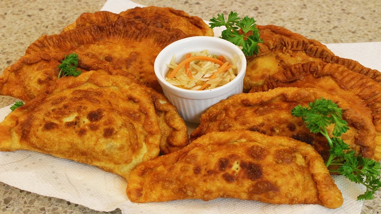 MUJER DA MUERTE A 40 MIEMBROS DE UNA ORGANIZACIÓN CRIMINAL DANDOLES EMPANADAS